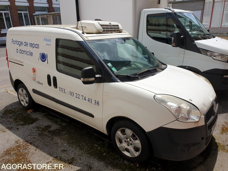 Utilitaire frigo FIAT DOBLO - Легковой фургон: фото 1 Utilitaire frigo FIAT DOBLO - Легковой фургон: фото 1