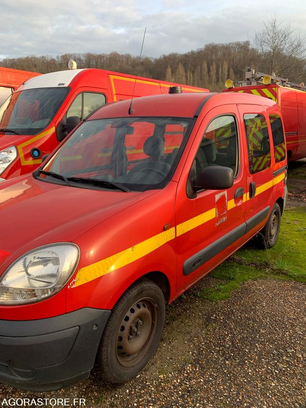 VLR RENAULT KANGOO1 8531XQ76 - Легковой фургон: фото 2 VLR RENAULT KANGOO1 8531XQ76 - Легковой фургон: фото 2