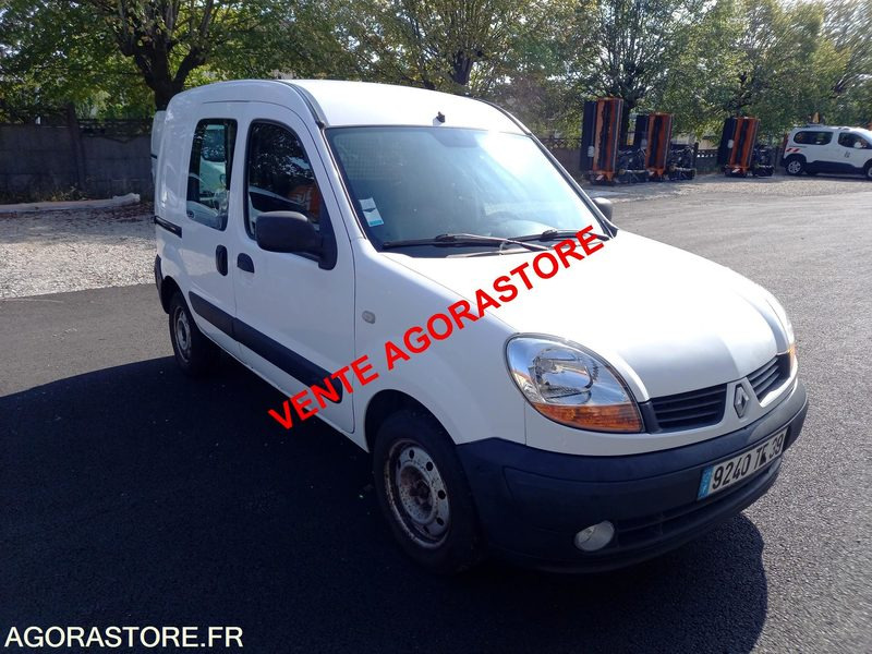 Vends Renault kangoo diesel - Легковой фургон: фото 3 Vends Renault kangoo diesel - Легковой фургон: фото 3