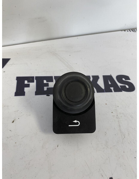 DAF menu switch - Приборная панель для Грузовиков: фото 1 DAF menu switch - Приборная панель для Грузовиков: фото 1