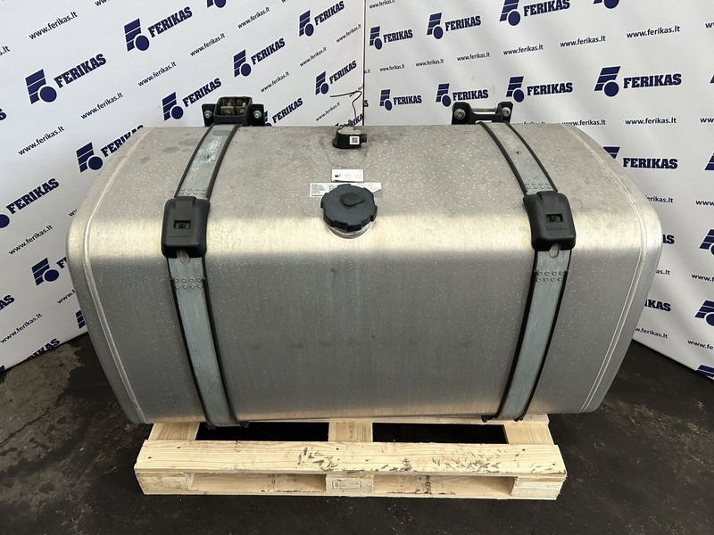 MAN 580L 700x700x1300 - Топливный бак для Грузовиков: фото 1 MAN 580L 700x700x1300 - Топливный бак для Грузовиков: фото 1