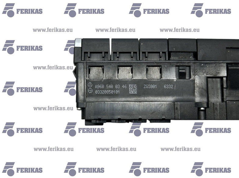 Mercedes-Benz warning light switch panel - Приборная панель для Грузовиков: фото 3 Mercedes-Benz warning light switch panel - Приборная панель для Грузовиков: фото 3
