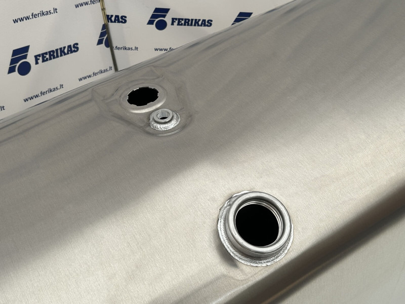 Scania New aluminum fuel tank 550L - Топливный бак для Грузовиков: фото 4 Scania New aluminum fuel tank 550L - Топливный бак для Грузовиков: фото 4