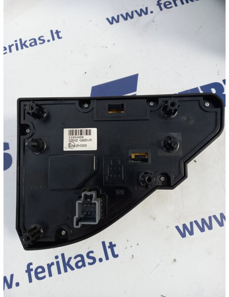 Volvo radio control unit - Приборная панель для Грузовиков: фото 2 Volvo radio control unit - Приборная панель для Грузовиков: фото 2