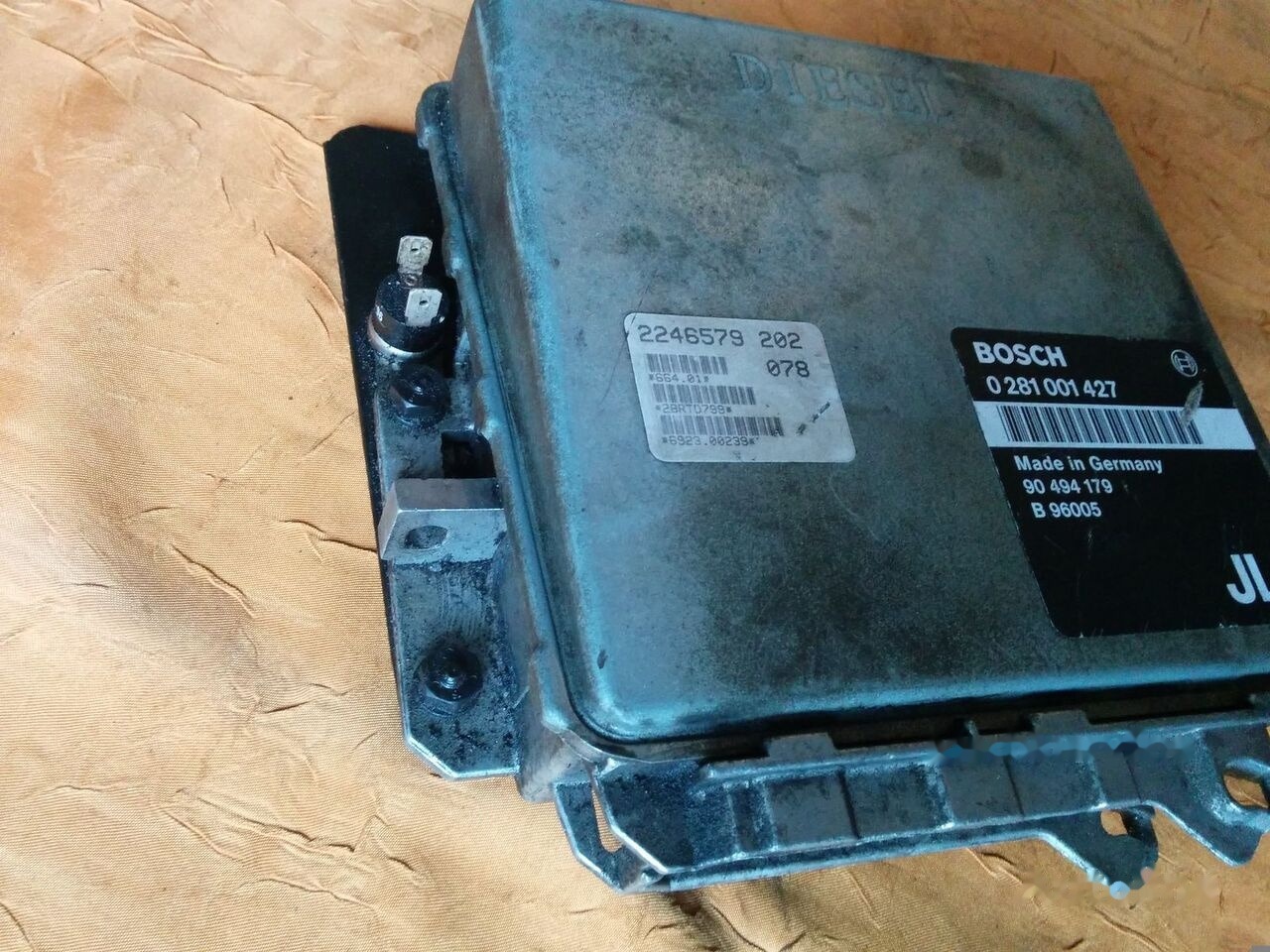 Bosch 0281001427 A 0004460839 Mercedes-Benz O405 - Блок управления для Автобусов: фото 5 Bosch 0281001427 A 0004460839 Mercedes-Benz O405 - Блок управления для Автобусов: фото 5