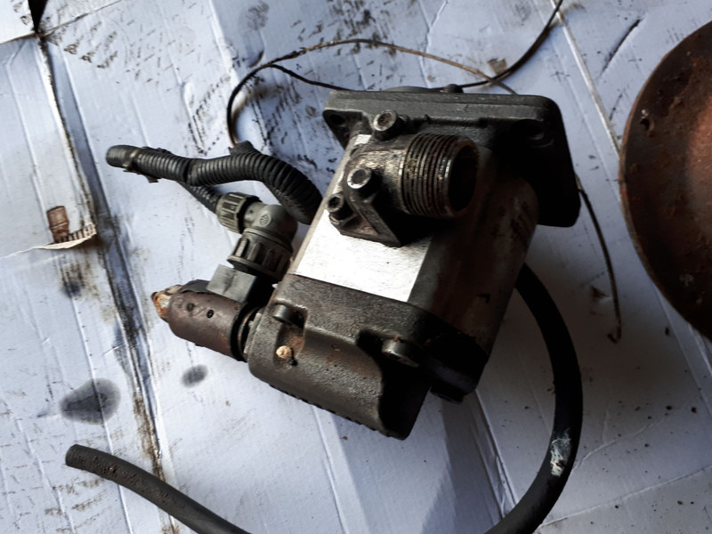 MAN BOSCH /SAUER - Радиатор: фото 4 MAN BOSCH /SAUER - Радиатор: фото 4