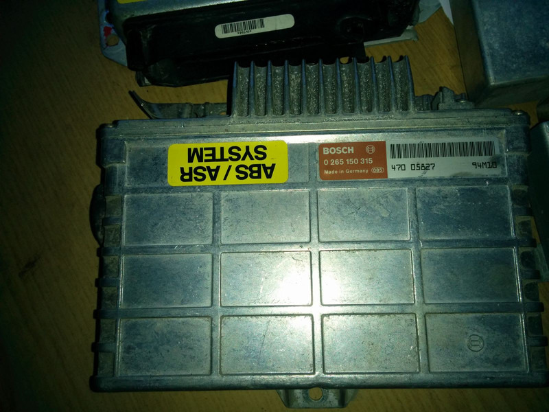 MAN Intarder EST-32 ZF-6009058022 - Блок управления: фото 2 MAN Intarder EST-32 ZF-6009058022 - Блок управления: фото 2