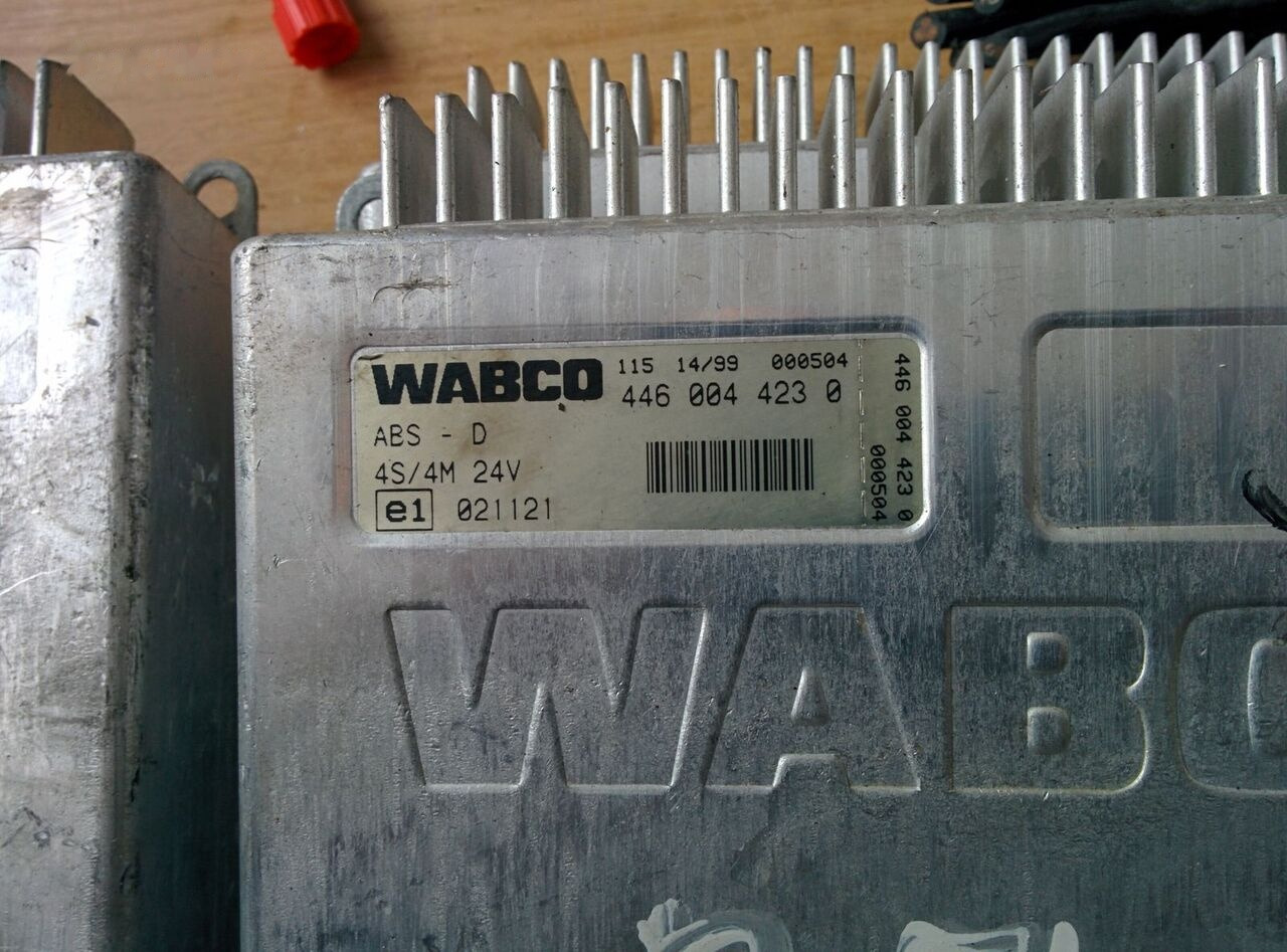 Scania WABCO -4460040850 .4S/4M-4460044230. 4460044040.6S/6M4460034160. Scania Volvo - Блок управления для Автобусов: фото 2 Scania WABCO -4460040850 .4S/4M-4460044230. 4460044040.6S/6M4460034160. Scania Volvo - Блок управления для Автобусов: фото 2