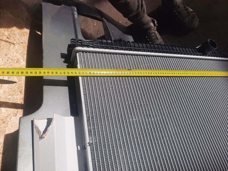 Scania man - Радиатор: фото 2 Scania man - Радиатор: фото 2