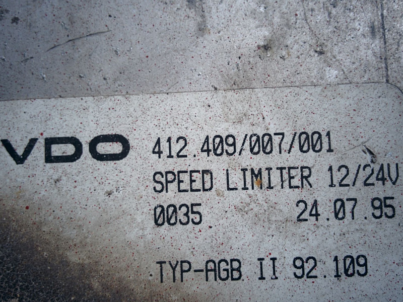 VDO 412.409/007/001 412.405/2/1 412.412/002/001 - Блок управления: фото 4 VDO 412.409/007/001 412.405/2/1 412.412/002/001 - Блок управления: фото 4