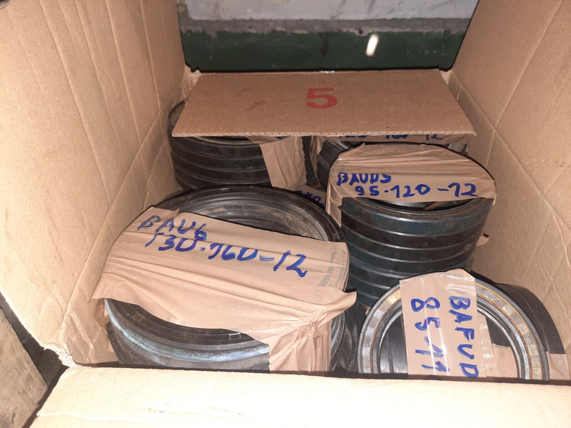 Volvo - Ступица: фото 1 Volvo - Ступица: фото 1