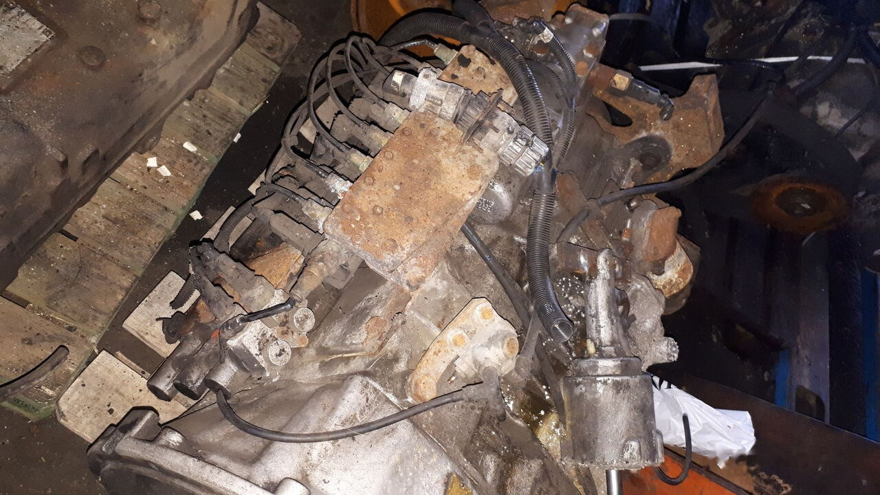 Volvo G8 EGS -VR / R1000 EGS 85001195 Volvo B7. B10,B12 - Коробка передач для Автобусов: фото 5 Volvo G8 EGS -VR / R1000 EGS 85001195 Volvo B7. B10,B12 - Коробка передач для Автобусов: фото 5