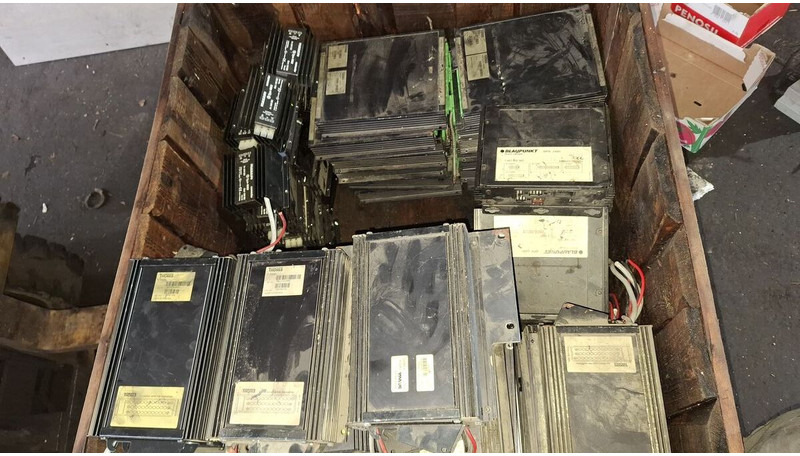 Volvo THOREB NODE/ Scania - Блок управления: фото 4 Volvo THOREB NODE/ Scania - Блок управления: фото 4