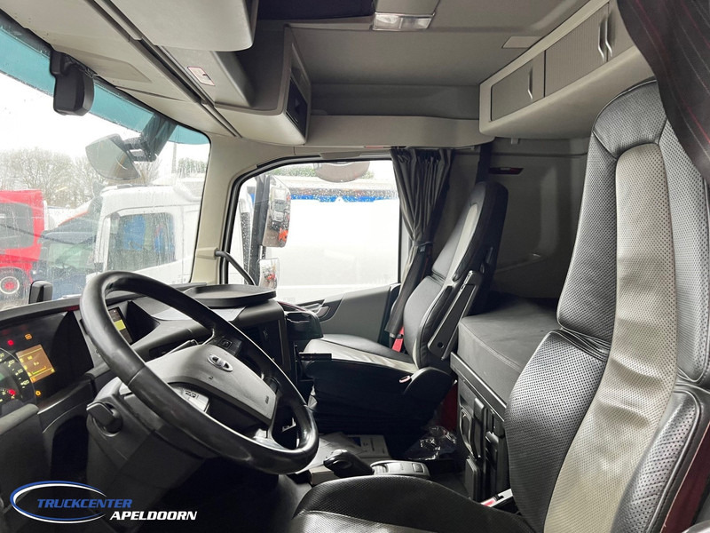 Volvo FH 540 17800 Liter, 4 Compartments, Retarder, Steering axle - Грузовик-цистерна: фото 4 Volvo FH 540 17800 Liter, 4 Compartments, Retarder, Steering axle - Грузовик-цистерна: фото 4