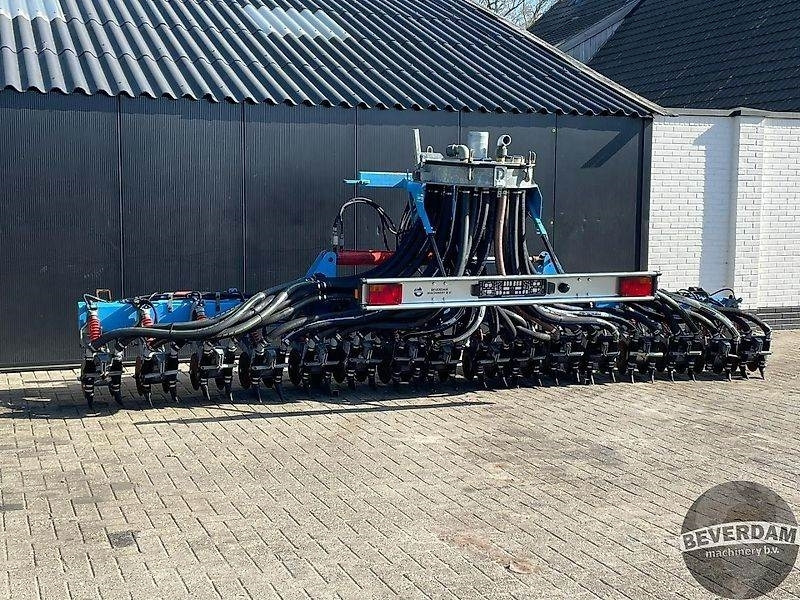 Duport Alltrac DW 6032 - Техника для внесения удобрений: фото 3 Duport Alltrac DW 6032 - Техника для внесения удобрений: фото 3