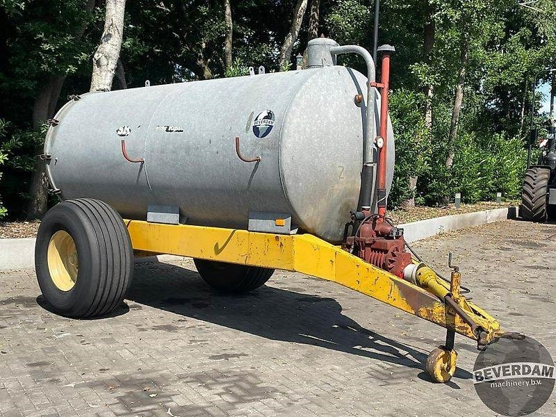 Schuitemaker 6800l watertank - Цистерна для жидкого навоза: фото 1 Schuitemaker 6800l watertank - Цистерна для жидкого навоза: фото 1