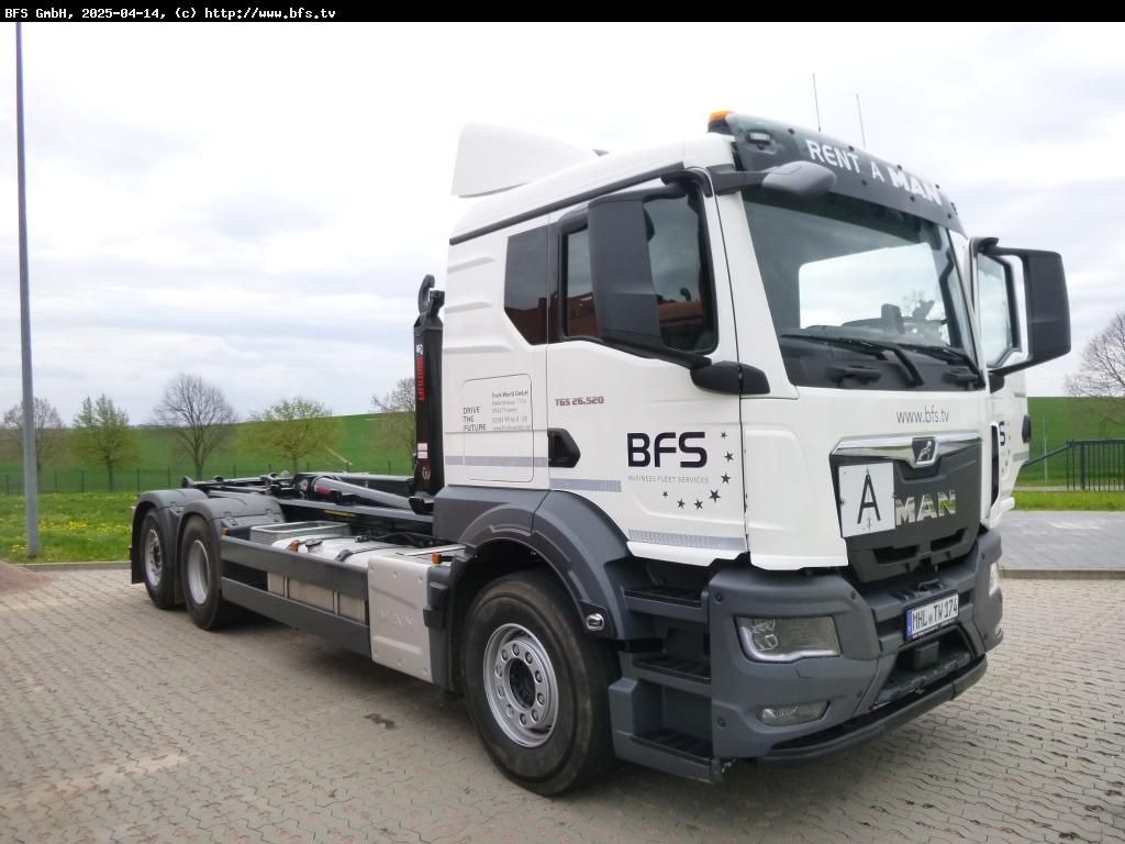 MAN TGS (TG3) 26.520 6x2-4 BL CH HIAB - Крюковой мультилифт: фото 1 MAN TGS (TG3) 26.520 6x2-4 BL CH HIAB - Крюковой мультилифт: фото 1