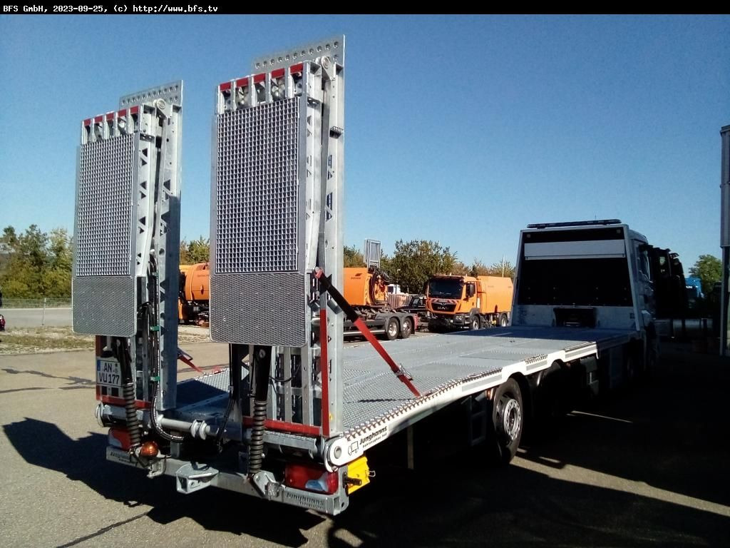 MAN TGS (TG3) 35.430 8x2-6 BL CH Plattform Aufbau mi - Эвакуатор: фото 3 MAN TGS (TG3) 35.430 8x2-6 BL CH Plattform Aufbau mi - Эвакуатор: фото 3