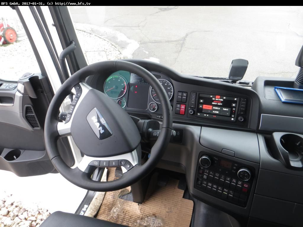 MAN TGX 18.500 4x2 LLS ZF 16 S Luft Luft Leder Intar - Тягач: фото 3 MAN TGX 18.500 4x2 LLS ZF 16 S Luft Luft Leder Intar - Тягач: фото 3