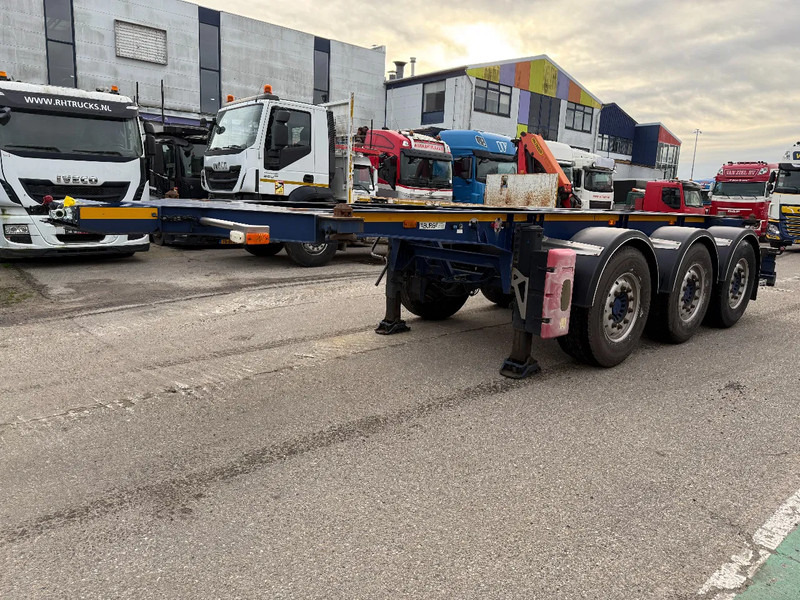 Burg BPO 12-27 CCXAX, TANK CHASSIS - Полуприцеп-цистерна: фото 1 Burg BPO 12-27 CCXAX, TANK CHASSIS - Полуприцеп-цистерна: фото 1