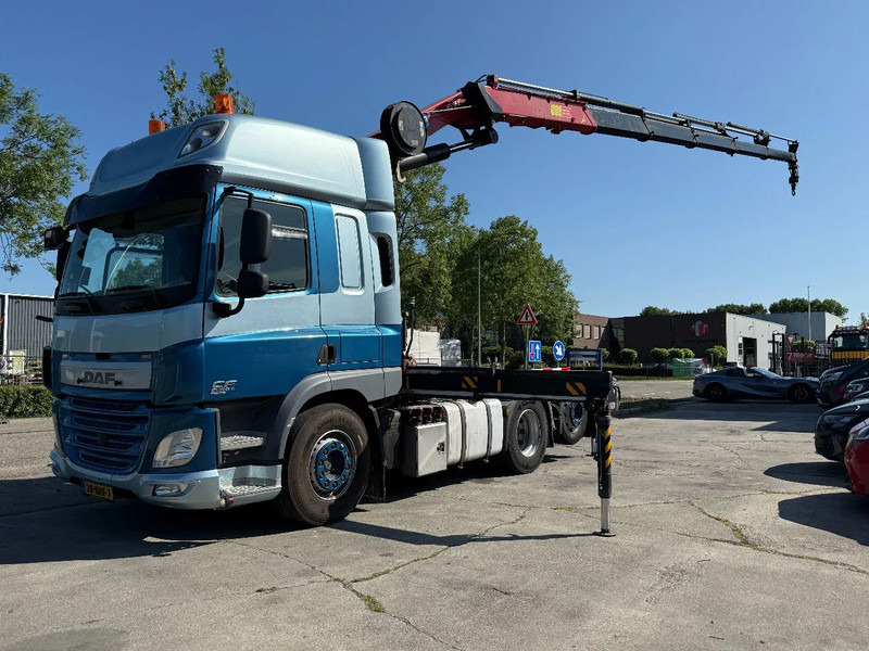 DAF CF 440 6X2 EURO 6 + HMF 3220-K5 REMOTE 5E & 6E FUNCTIE - Автоманипулятор: фото 1 DAF CF 440 6X2 EURO 6 + HMF 3220-K5 REMOTE 5E & 6E FUNCTIE - Автоманипулятор: фото 1