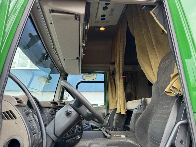 Автоманипулятор DAF CF 85.410 8X2 HIAB 422EP5 + REMOTE CONTROL: фото 12 Автоманипулятор DAF CF 85.410 8X2 HIAB 422EP5 + REMOTE CONTROL: фото 12