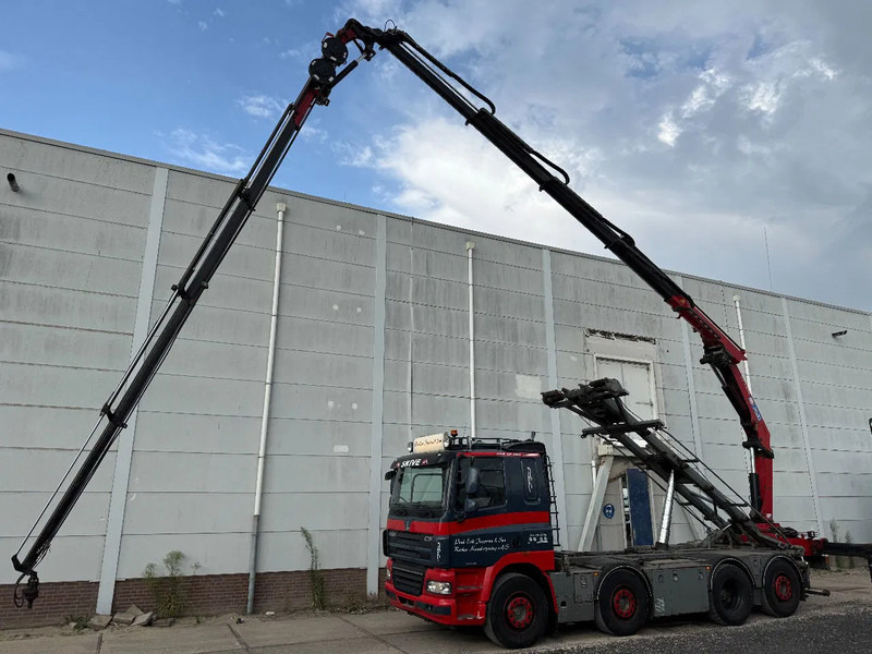 DAF CF 85.460 8X2 + YEAR 2016 HMF CRANE 2620-K4 + FLYJIB + WINCH + REMOTE - Автоманипулятор: фото 1 DAF CF 85.460 8X2 + YEAR 2016 HMF CRANE 2620-K4 + FLYJIB + WINCH + REMOTE - Автоманипулятор: фото 1