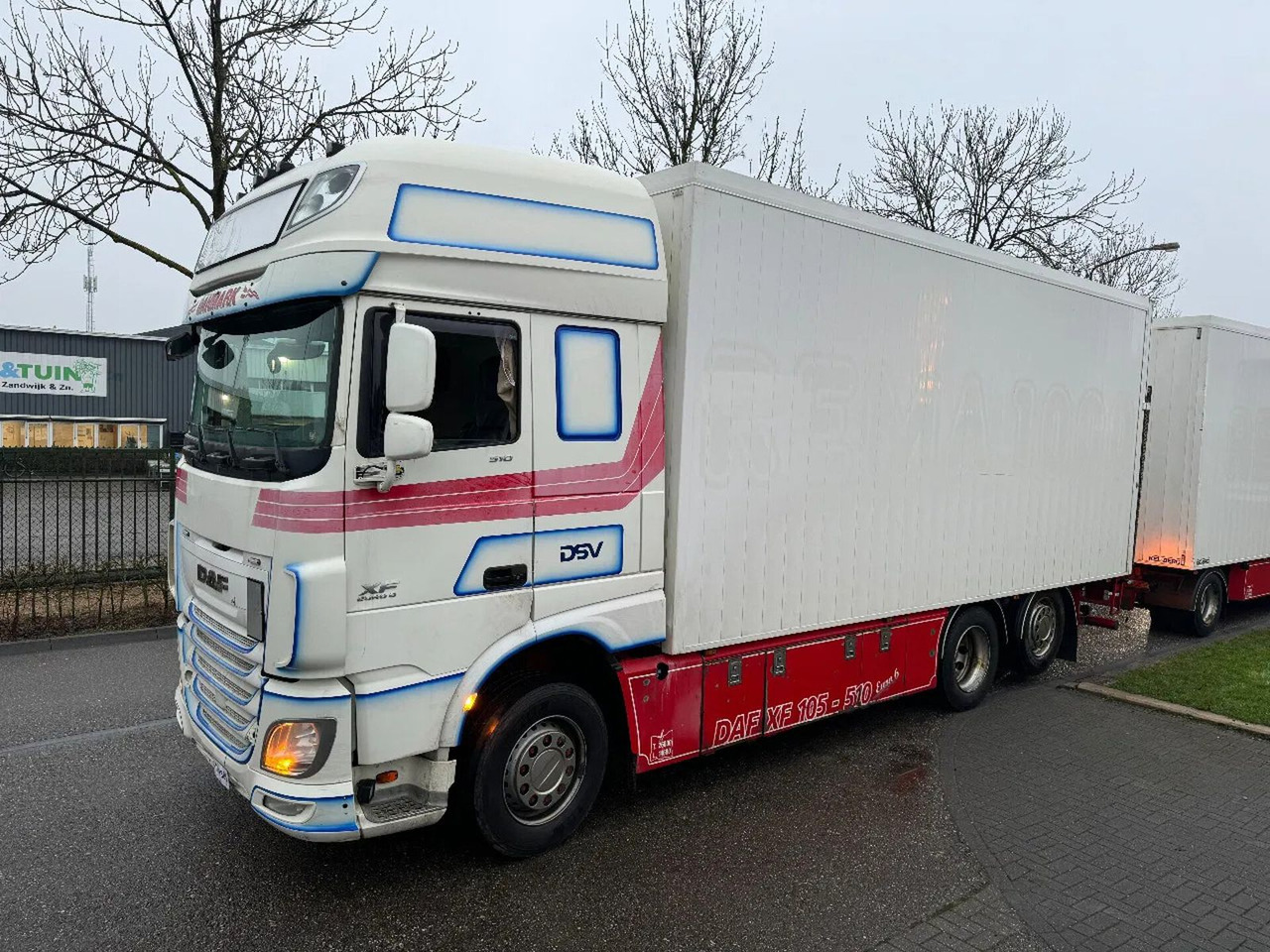 DAF XF 510 6X2 - EURO 6 + RETARDER + ZEPRO LIFT + RE - Грузовик с закрытым кузовом: фото 1 DAF XF 510 6X2 - EURO 6 + RETARDER + ZEPRO LIFT + RE - Грузовик с закрытым кузовом: фото 1