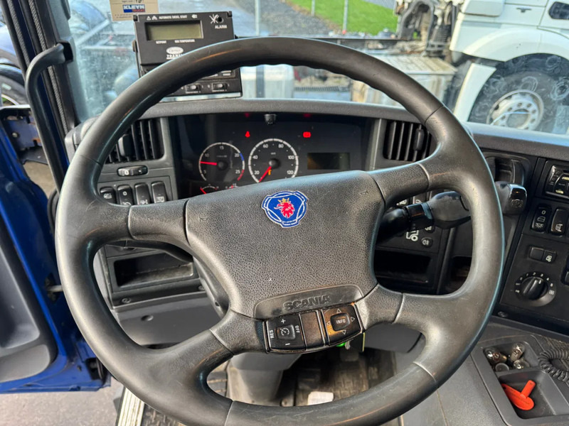 Рефрижератор Scania P230 4X2 - EURO 4 + CARRIER SUPRA 950 MT + DHOLLANDIA LIFT: фото 20 Рефрижератор Scania P230 4X2 - EURO 4 + CARRIER SUPRA 950 MT + DHOLLANDIA LIFT: фото 20