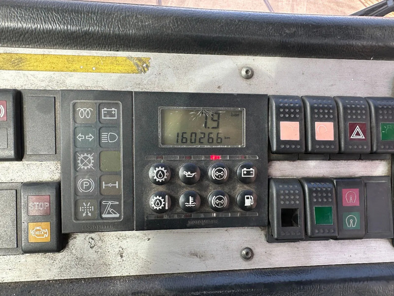 Terberg YT 182 MOTOR ROOKT в лизинг Terberg YT 182 MOTOR ROOKT: фото 7