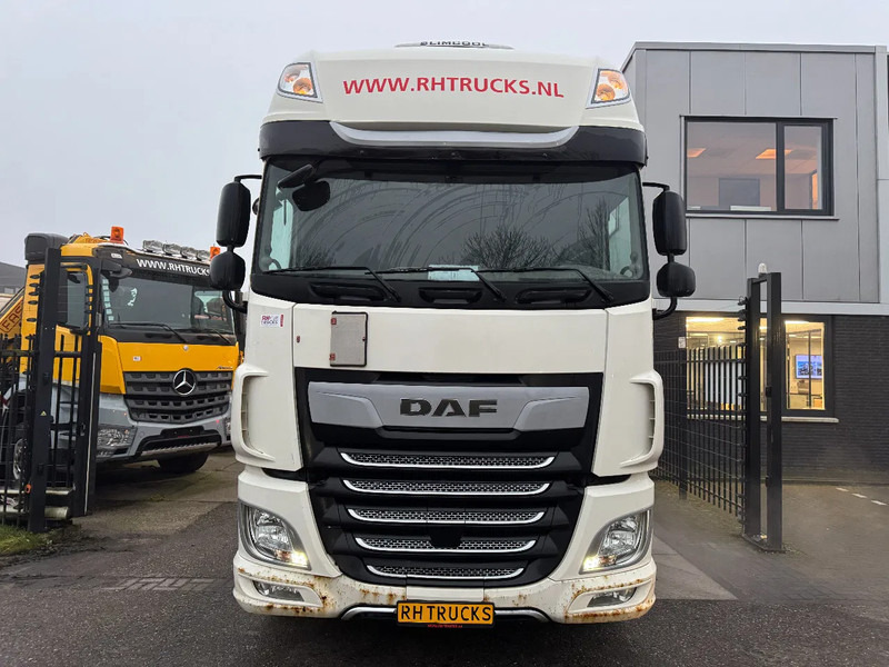 DAF XF 450 6X2 - EURO 6 + LIFT/STEERING AXLE - Тягач: фото 2 DAF XF 450 6X2 - EURO 6 + LIFT/STEERING AXLE - Тягач: фото 2