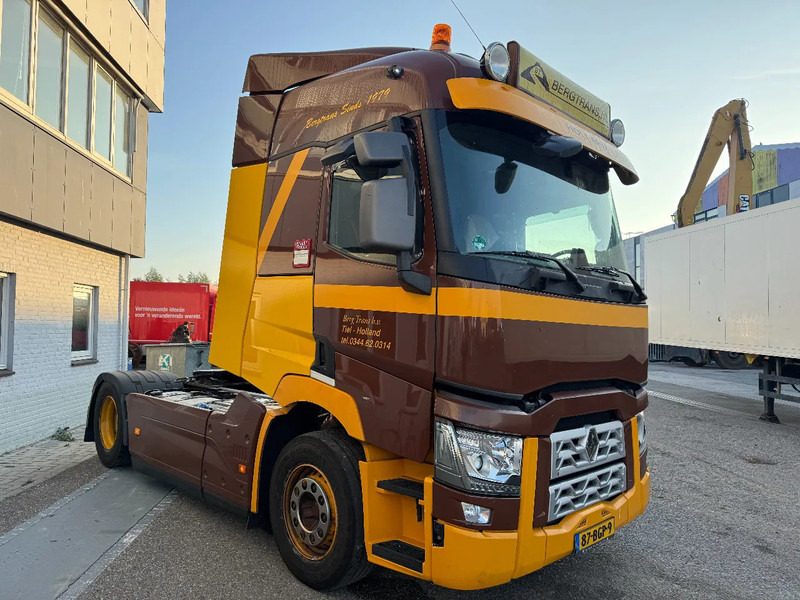 Renault T460 4X2 EURO 6 SKIRTS - Тягач: фото 3 Renault T460 4X2 EURO 6 SKIRTS - Тягач: фото 3