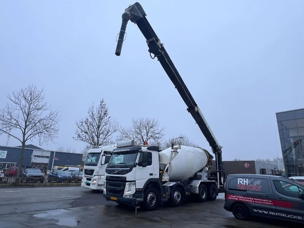 Volvo FM 410 8X4 MIXER 9m3 + LIEBHERR CONVEYOR BELT - Автобетоносмеситель: фото 2 Volvo FM 410 8X4 MIXER 9m3 + LIEBHERR CONVEYOR BELT - Автобетоносмеситель: фото 2