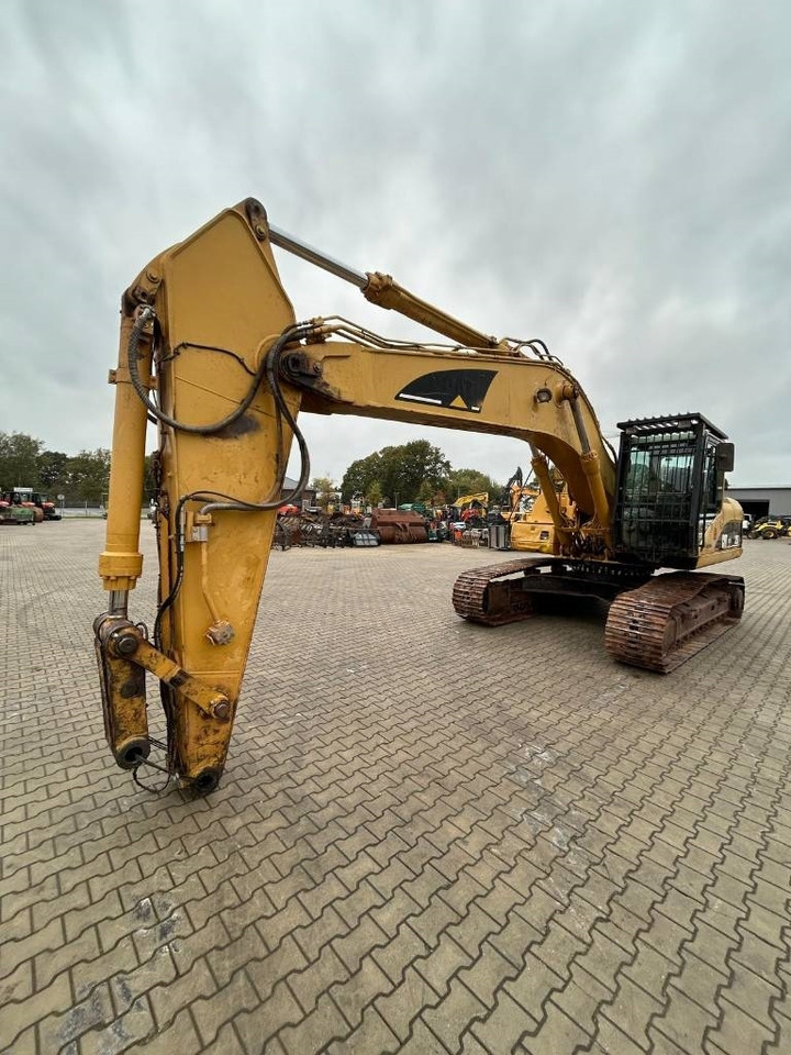 CAT 325 C LN  - Гусеничный экскаватор: фото 2 CAT 325 C LN  - Гусеничный экскаватор: фото 2