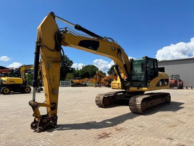 CATERPILLAR 323 DL - Гусеничный экскаватор: фото 3 CATERPILLAR 323 DL - Гусеничный экскаватор: фото 3