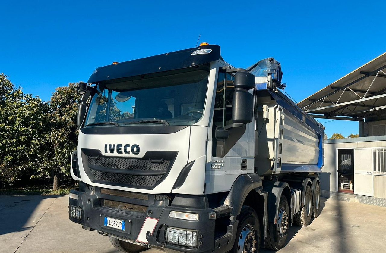 Iveco Trakker 500 anno 2020 - Самосвал: фото 2 Iveco Trakker 500 anno 2020 - Самосвал: фото 2