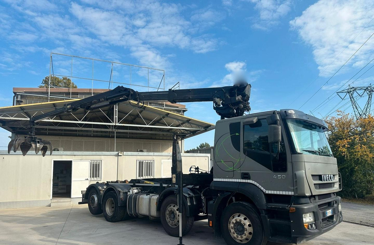 Motrice Iveco scarrabile con gru caricante - Крюковой мультилифт, Автоманипулятор: фото 4 Motrice Iveco scarrabile con gru caricante - Крюковой мультилифт, Автоманипулятор: фото 4