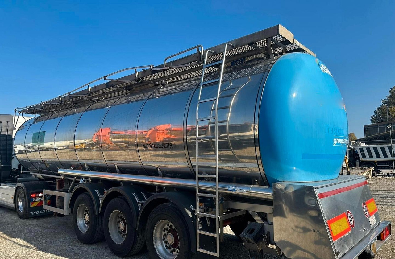 Semirimorchio cisterna Feldbinder - Полуприцеп-цистерна: фото 3 Semirimorchio cisterna Feldbinder - Полуприцеп-цистерна: фото 3