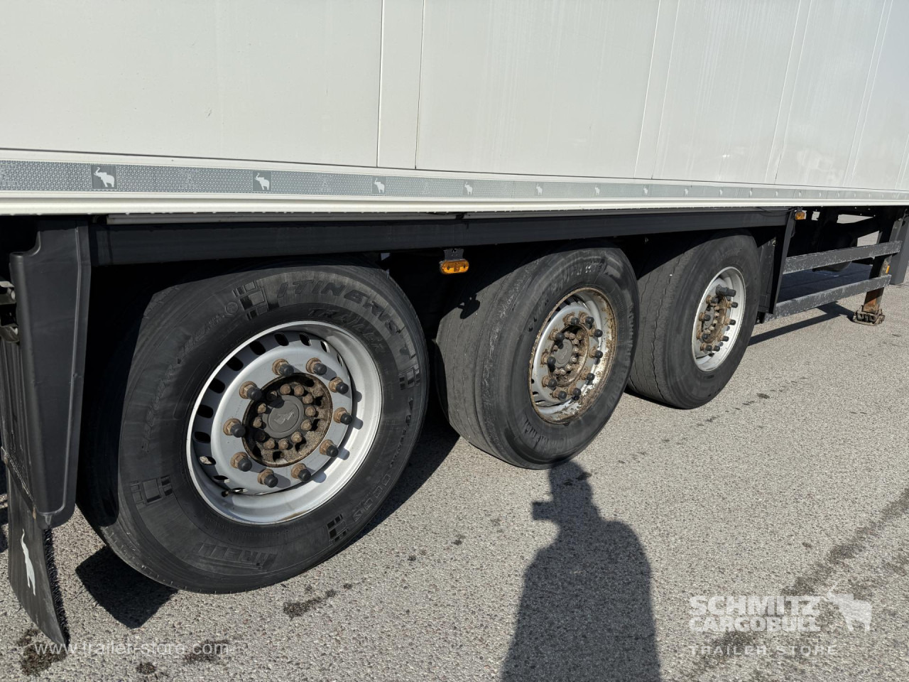 SCHMITZ Reefer Standard Double deck - Изотермический полуприцеп: фото 2 SCHMITZ Reefer Standard Double deck - Изотермический полуприцеп: фото 2