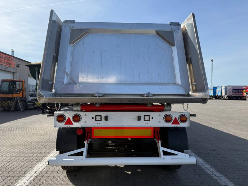 KEL-BERG 4-axle Tipper/Kipper/Tiptrailer 37m³ - Самосвальный полуприцеп: фото 4 KEL-BERG 4-axle Tipper/Kipper/Tiptrailer 37m³ - Самосвальный полуприцеп: фото 4