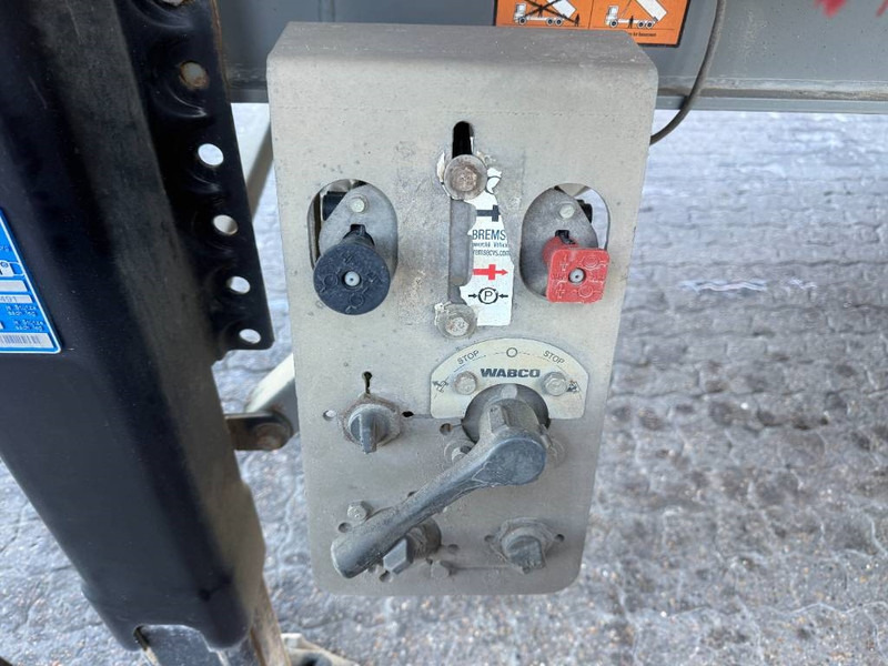 Самосвальный полуприцеп KEL-BERG Tipper / Kipper / Tiptrailer: фото 12 Самосвальный полуприцеп KEL-BERG Tipper / Kipper / Tiptrailer: фото 12