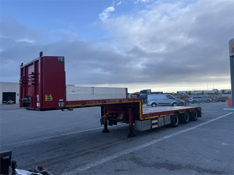 KLC Trailer Udtrækkelig - Низкорамный полуприцеп: фото 1 KLC Trailer Udtrækkelig - Низкорамный полуприцеп: фото 1