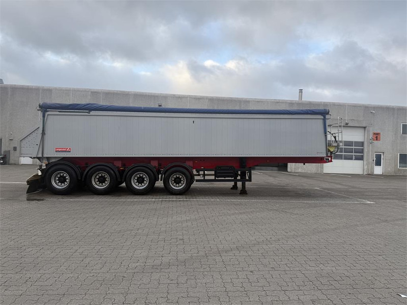 Langendorf 35 m³ - Самосвальный полуприцеп: фото 3 Langendorf 35 m³ - Самосвальный полуприцеп: фото 3