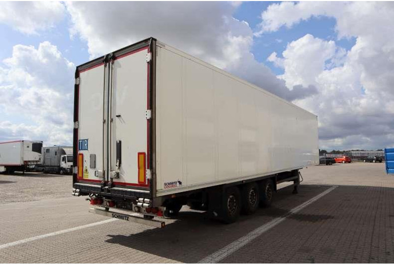Schmitz Cargobull 33 pl. Dobbelt compartment - Полуприцеп-рефрижератор: фото 3 Schmitz Cargobull 33 pl. Dobbelt compartment - Полуприцеп-рефрижератор: фото 3