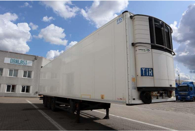 Schmitz Cargobull 33 pl. Dobbelt compartment - Полуприцеп-рефрижератор: фото 2 Schmitz Cargobull 33 pl. Dobbelt compartment - Полуприцеп-рефрижератор: фото 2