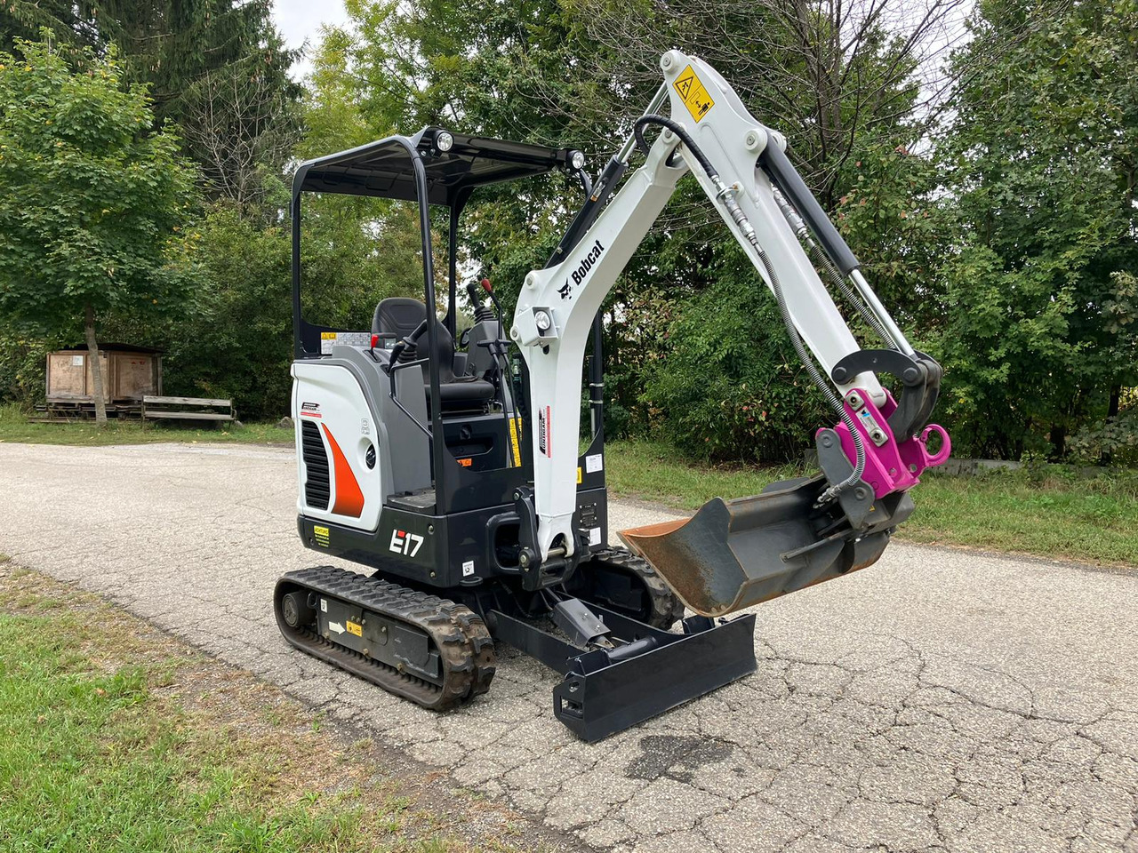 BOBCAT E17 - Мини-экскаватор: фото 5 BOBCAT E17 - Мини-экскаватор: фото 5