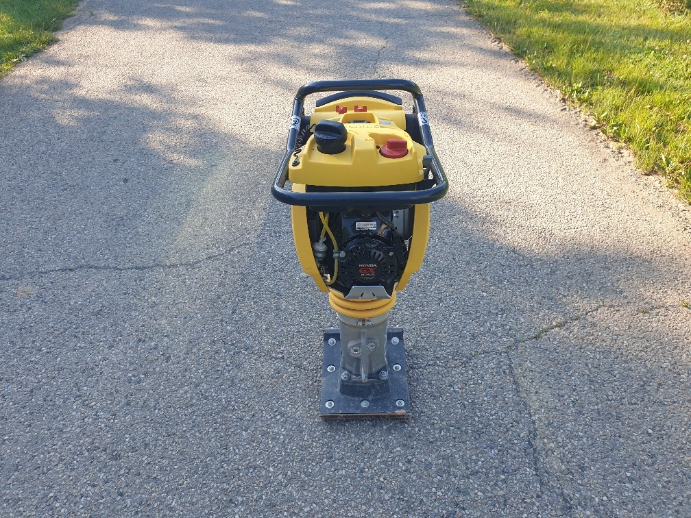 BOMAG BT 65 - Виброплита: фото 3 BOMAG BT 65 - Виброплита: фото 3