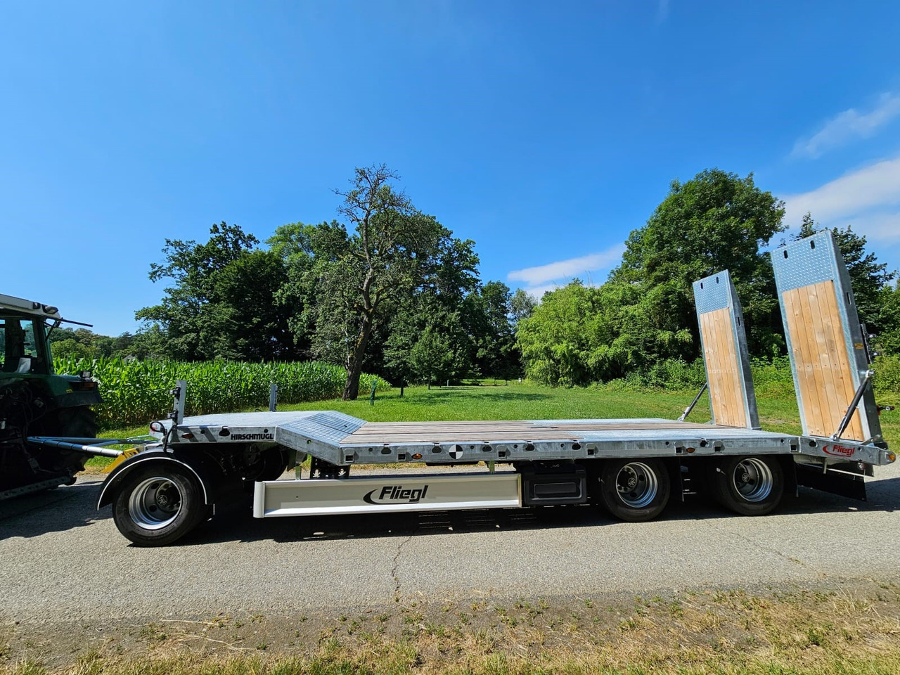 FLIEGL DTS-S 300 - Низкорамный прицеп: фото 1 FLIEGL DTS-S 300 - Низкорамный прицеп: фото 1