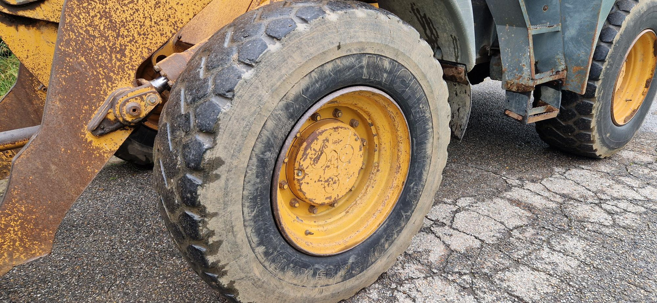 MICHELIN 17.5 R25 - Шина для Колёсных погрузчиков: фото 4 MICHELIN 17.5 R25 - Шина для Колёсных погрузчиков: фото 4