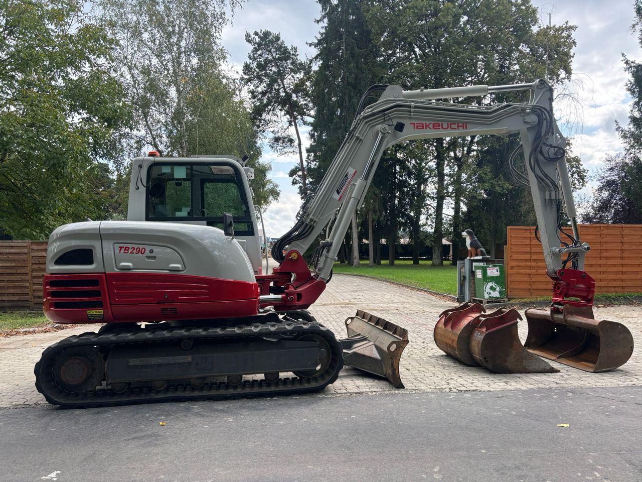 TAKEUCHI TB 290 - Мини-экскаватор: фото 2 TAKEUCHI TB 290 - Мини-экскаватор: фото 2